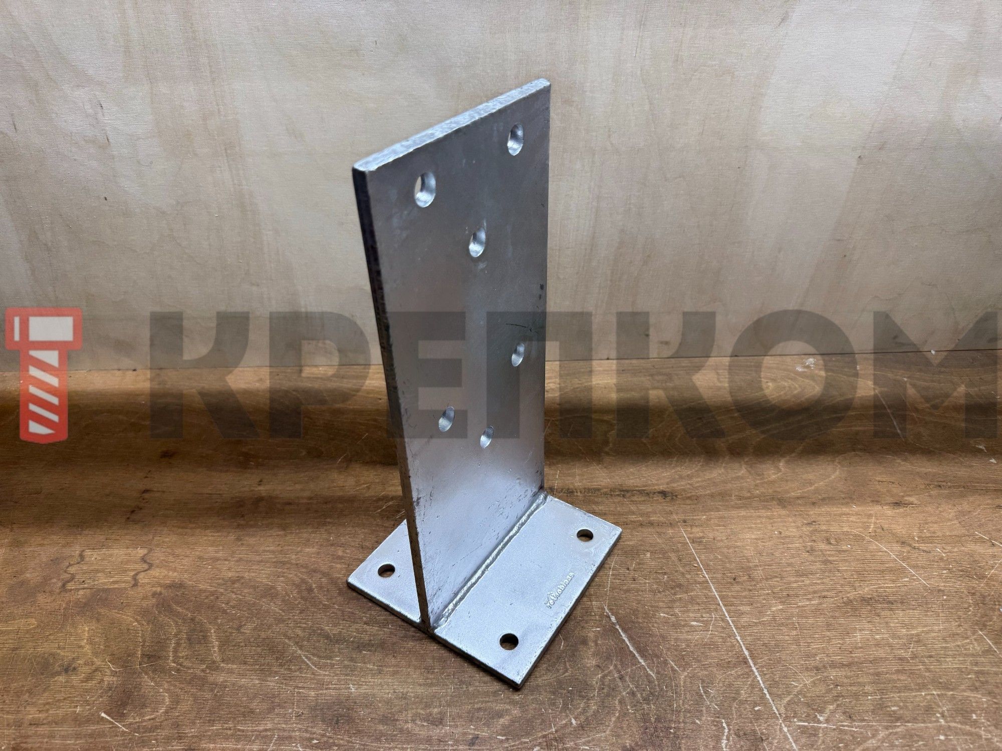 Опора Т-образная для столбов 140х140х308 мм Holz F70140L с отверстиями, горячий цинк - фото